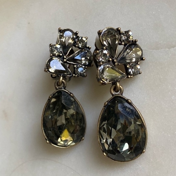 Vintage rhinestone clip on earrings Estate Jewelry - Picture 8 of 15